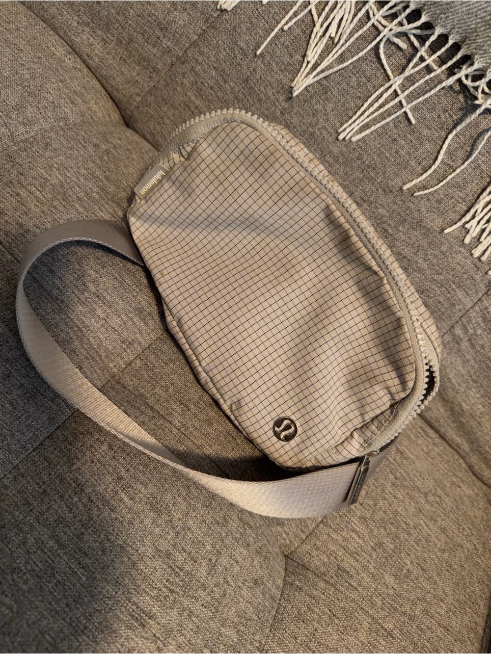 lululemon athletica Light Grey Grid Belt Bag